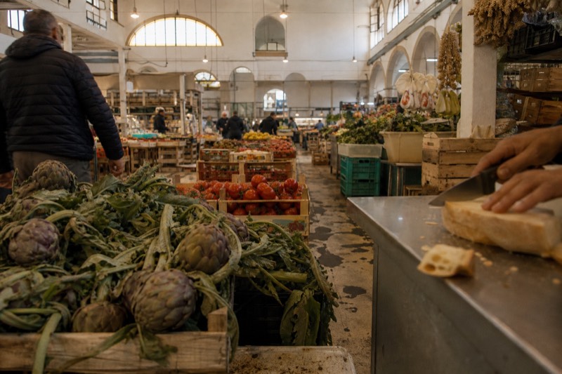 Covered Market, Four Hours